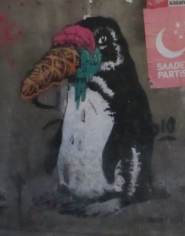Penguin wall art - Galata  (10) 600x783